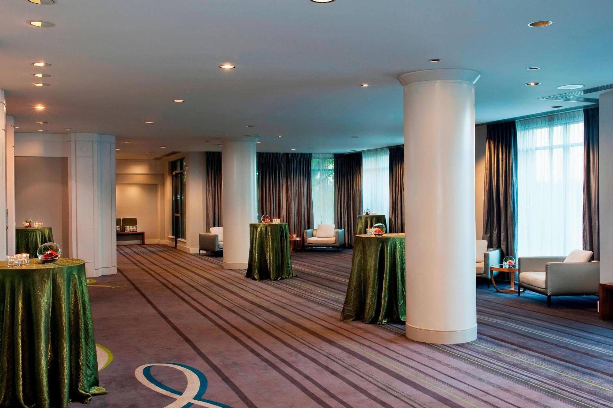 Delta By Marriott Ocean Pointe Resort 4*