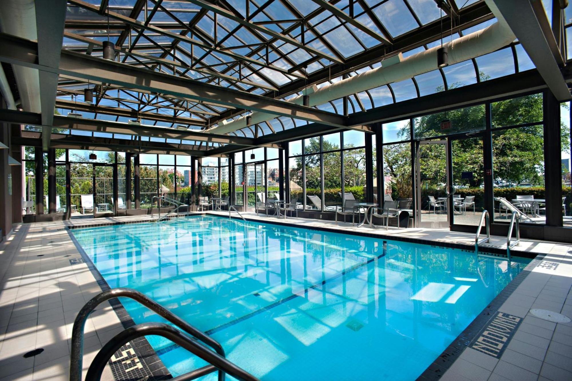 Delta By Marriott Ocean Pointe 4* Victoria